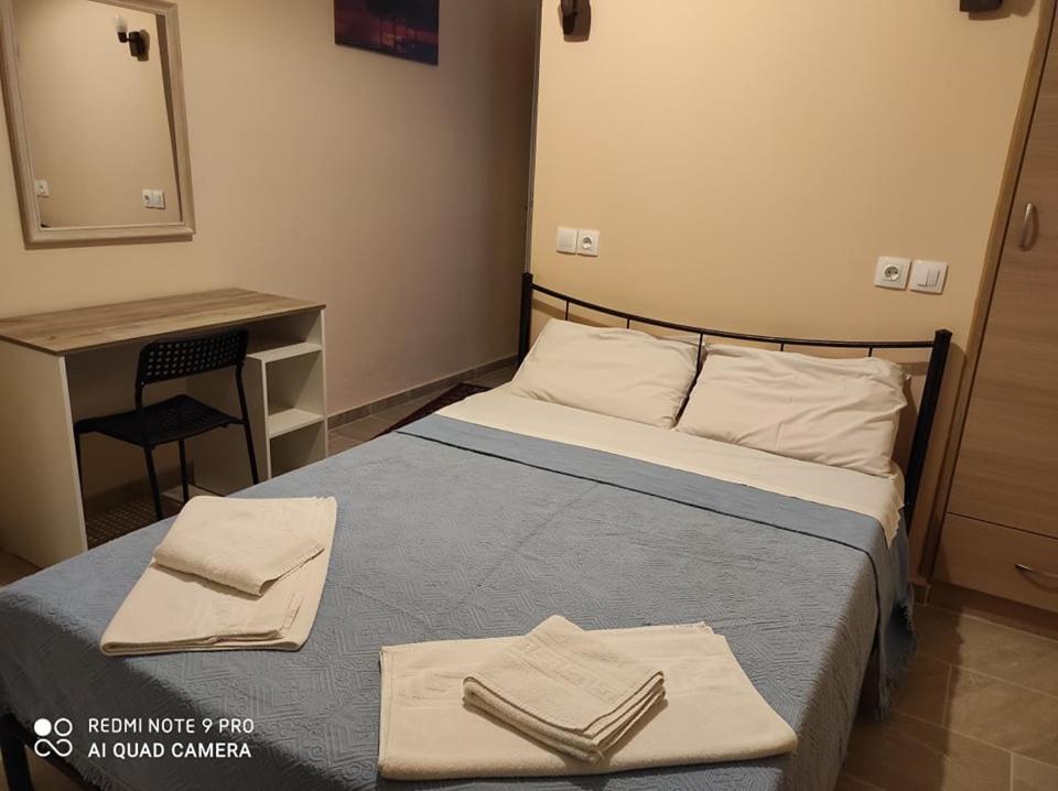 Aktaion Appartement Milína Buitenkant foto