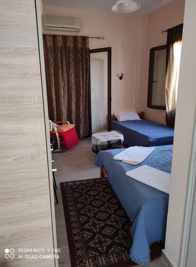 Aktaion Appartement Milína Buitenkant foto